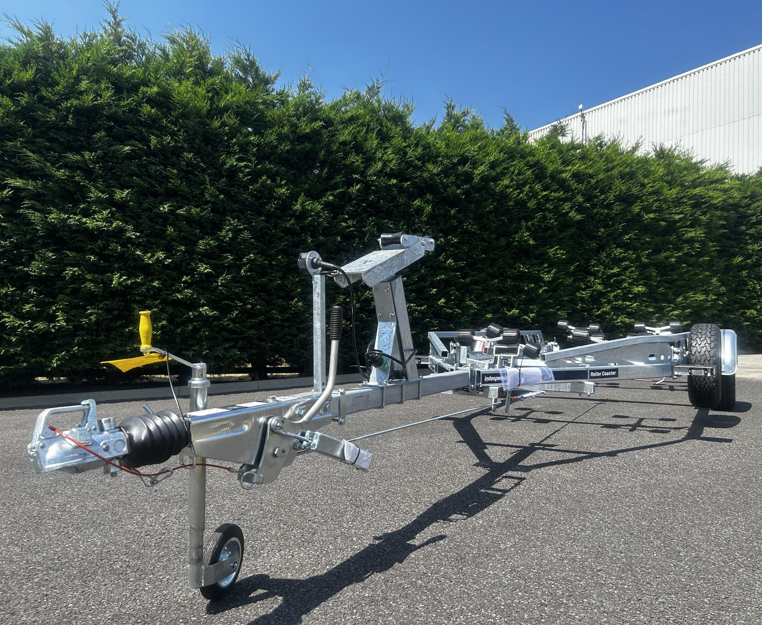 Indespension Roller Coaster 8.5 - 1650kg Marine Trailer