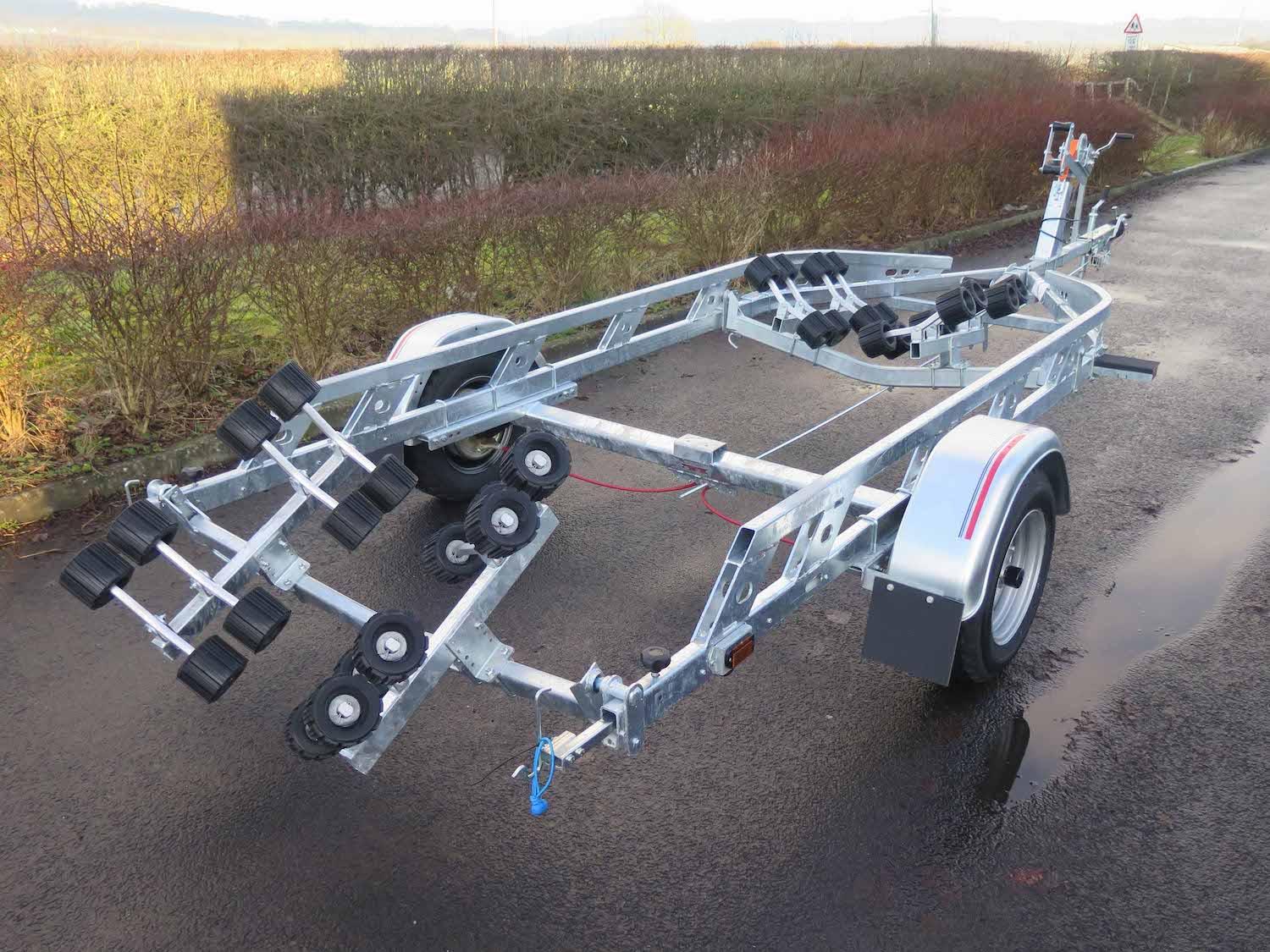 Indespension Roller Coaster 10 - 1650kg Marine Trailer Image 20