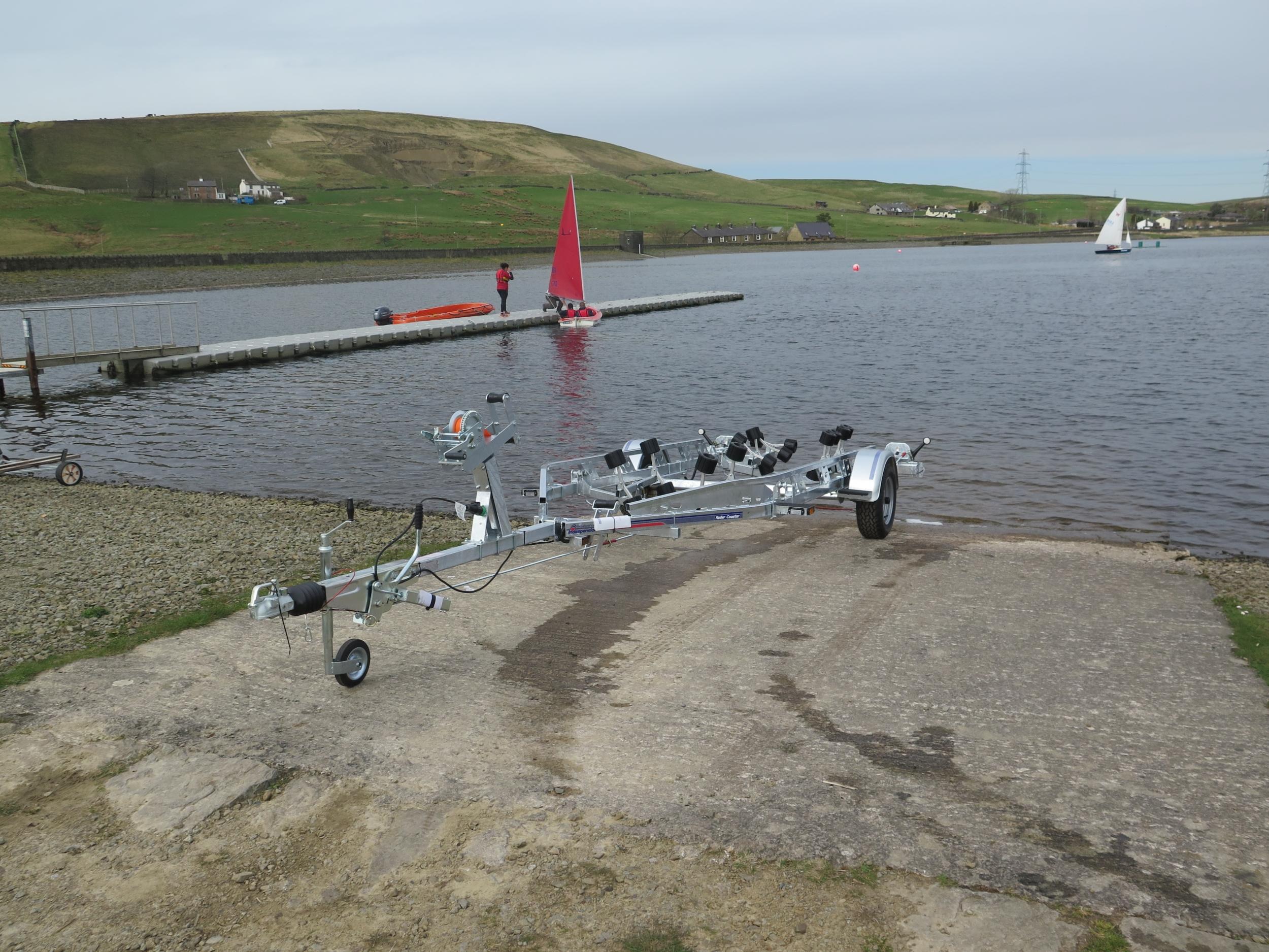 Indespension Roller Coaster 8.5 - 1650kg Marine Trailer