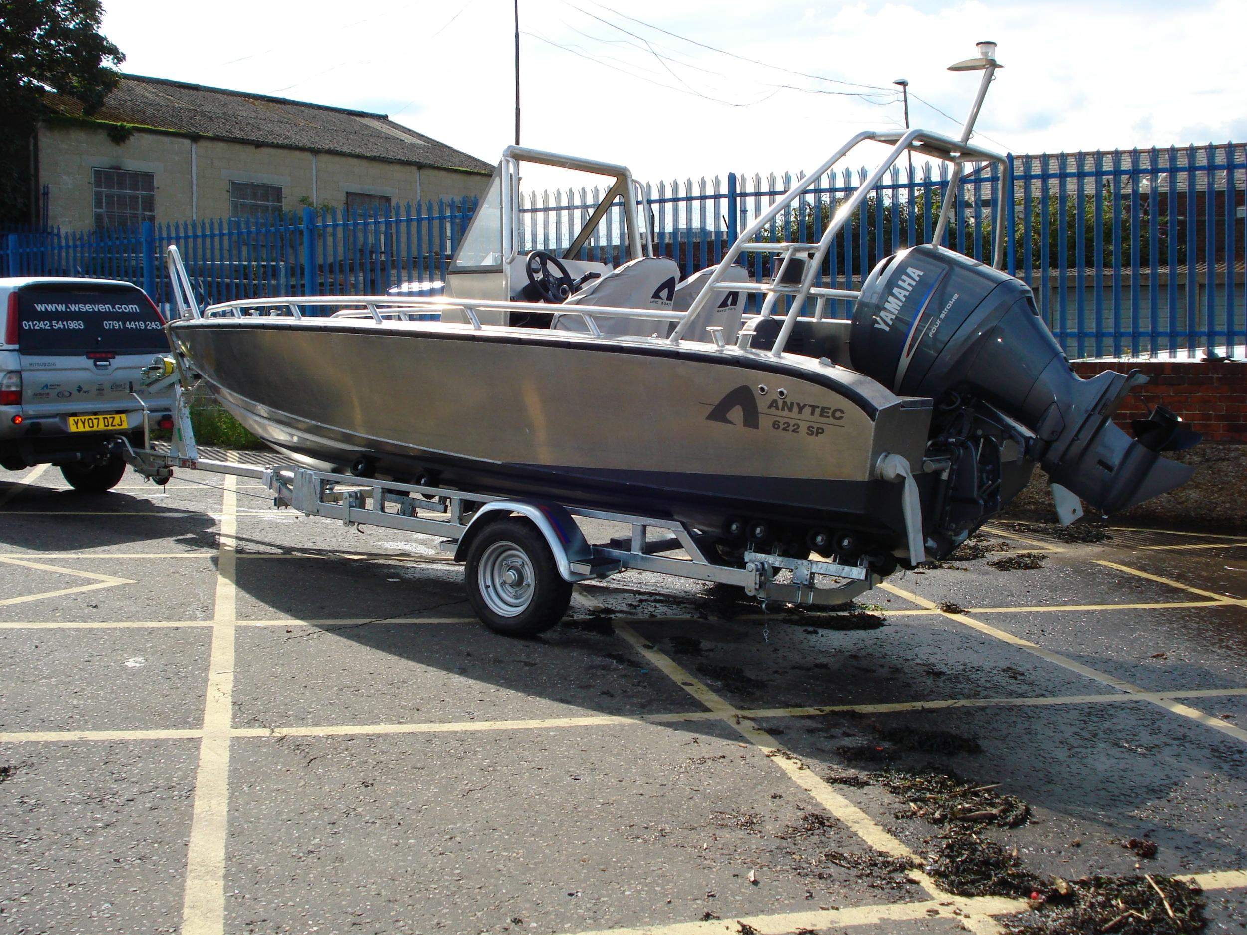 Wave 7 RC8_5 007.jpg