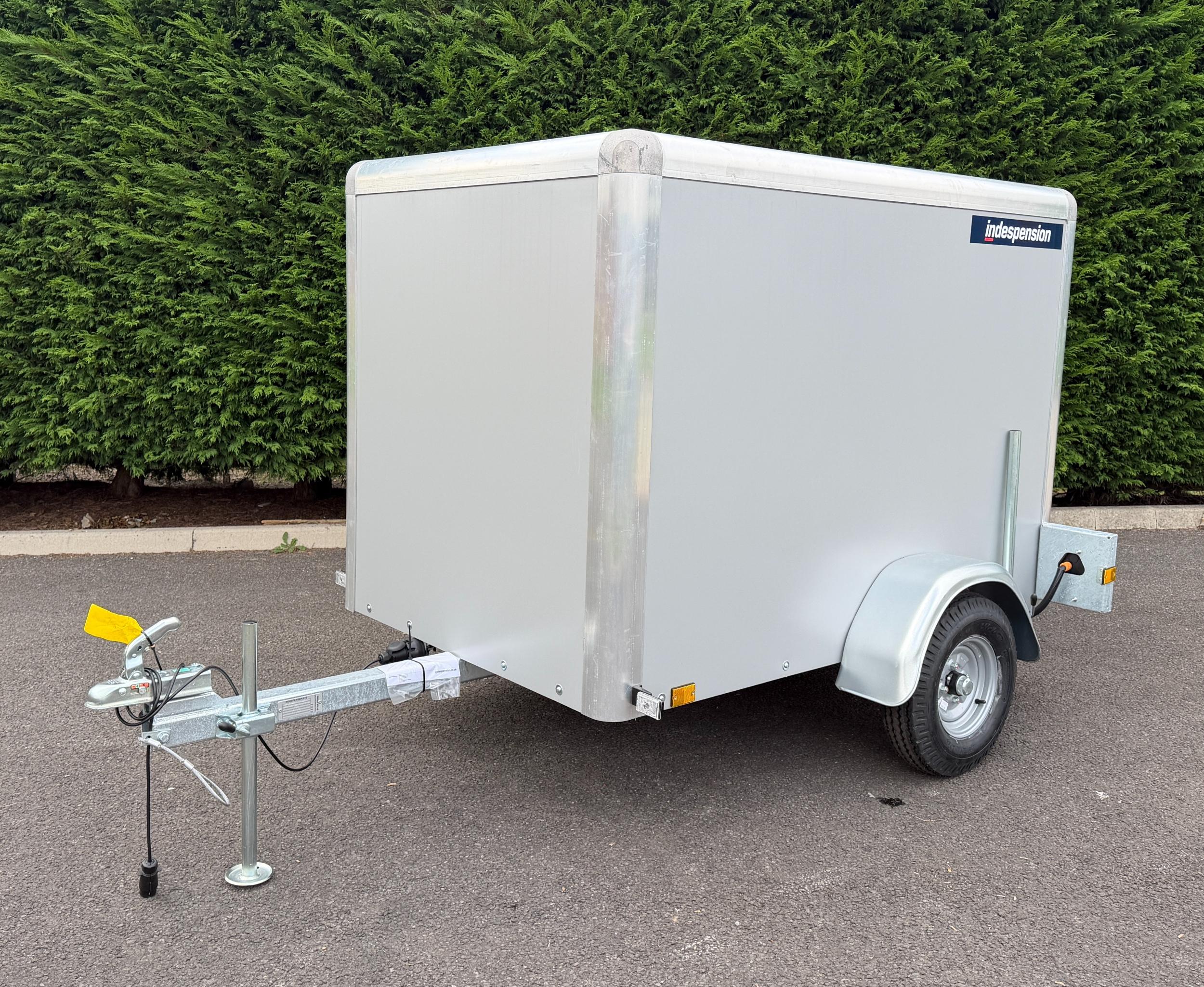Indespension TAV1 Box Trailer - 750kg