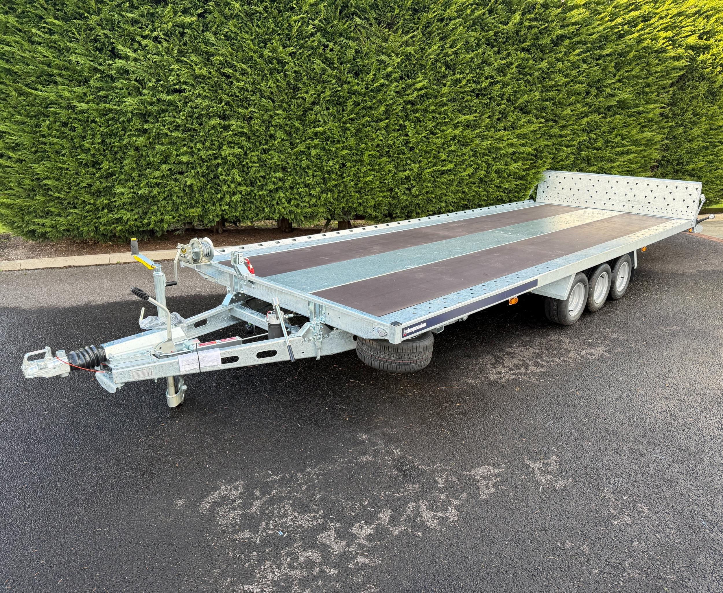 17'9"x 6'9" Tri-Axle Tiltdeck Car Transporter Trailer