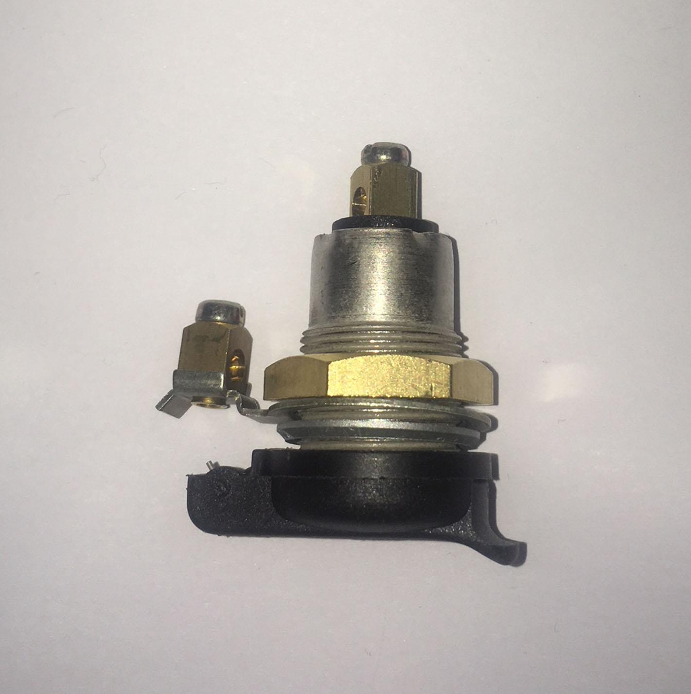 Din Power Socket 18mm Dia Image 10